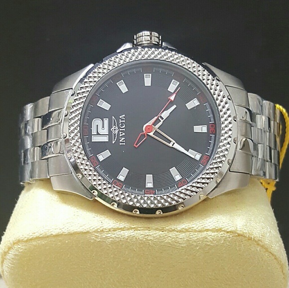 Big saleNEW Invicta Men watch(FIRM PRICE
